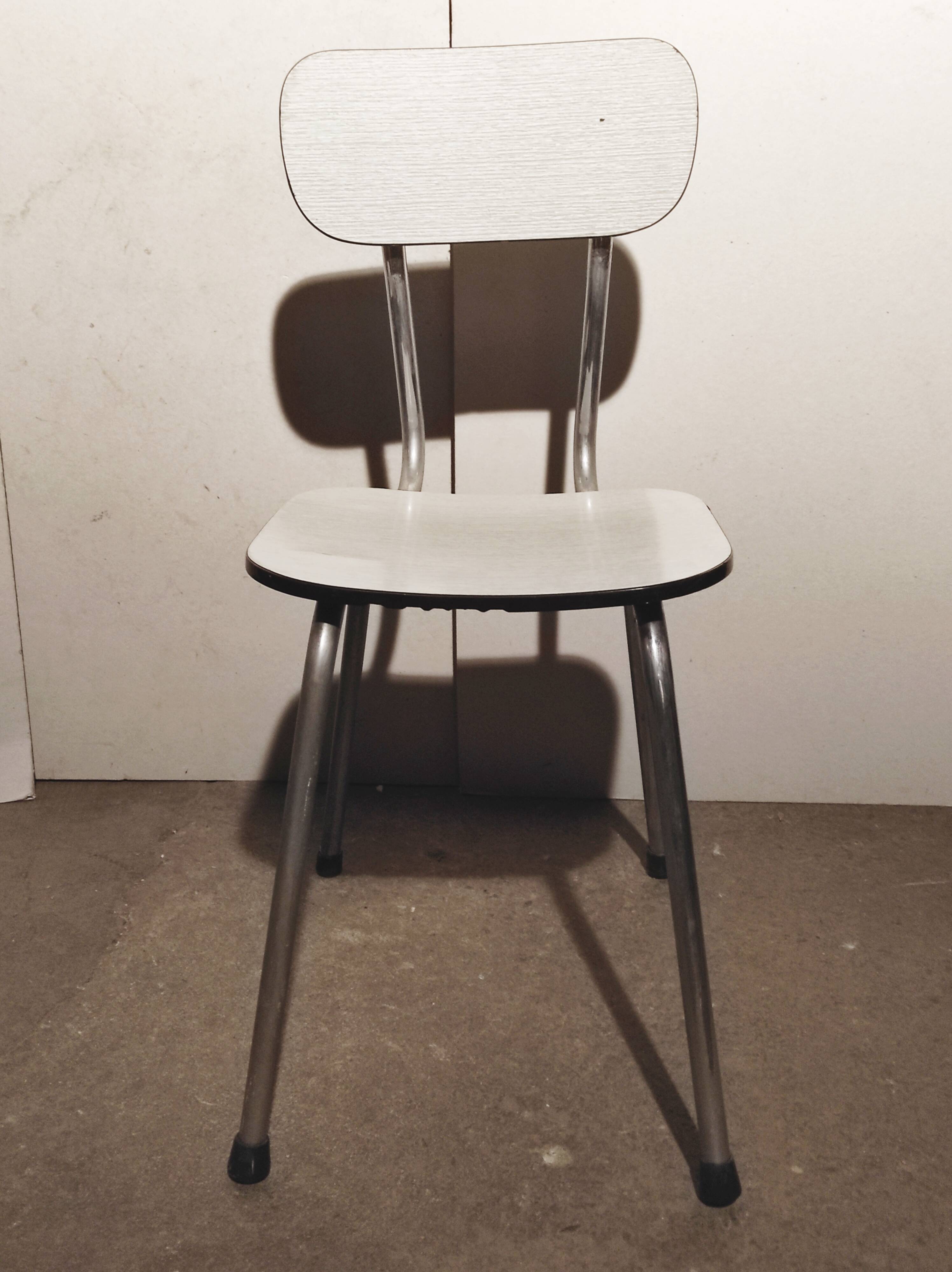 Paire de chaises formica blanches vintage