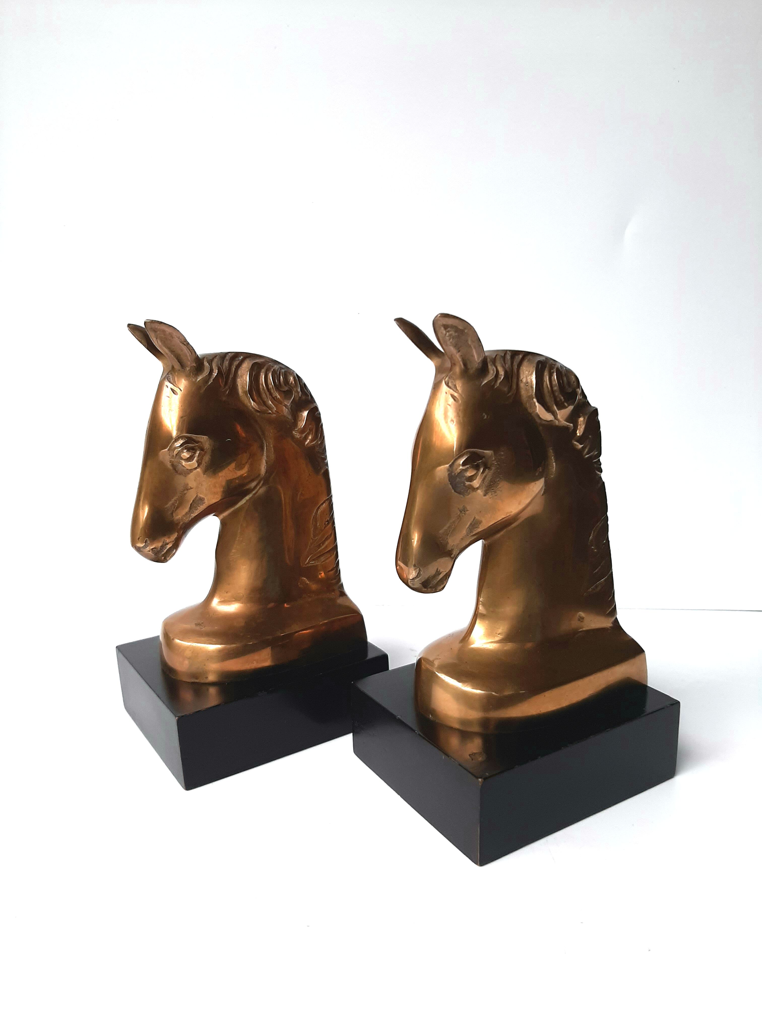 Bookends horses