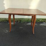 Vintage leaf table