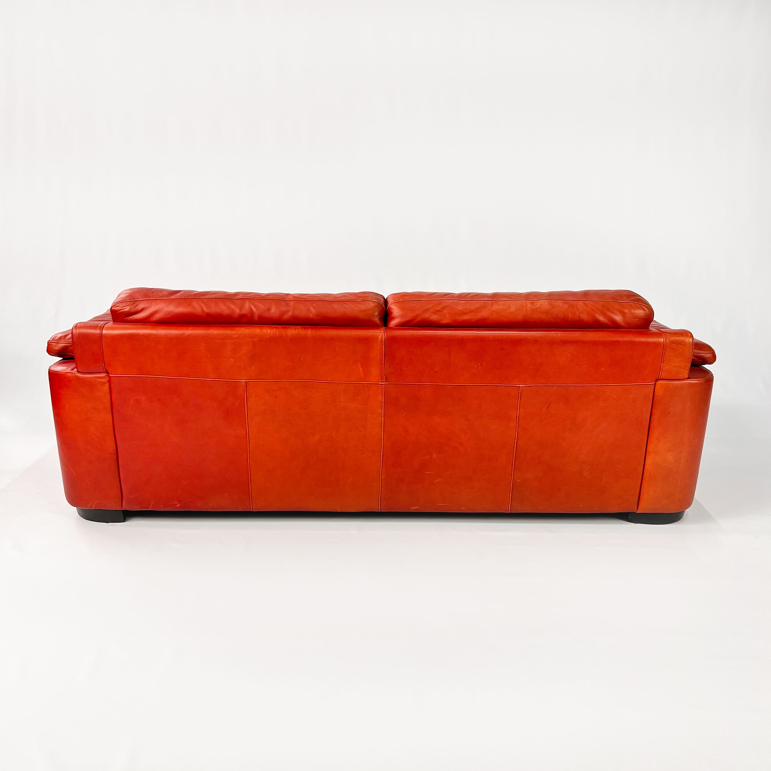 Postmodern italian leather sofa, 1980s