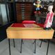 Ensemble bureau et chaise enfant rouge vintage