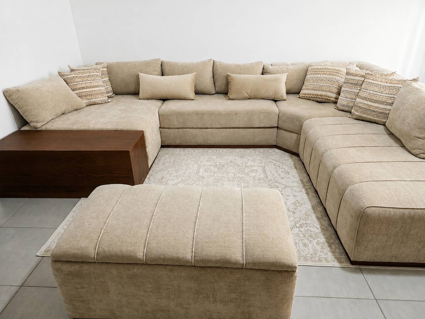 Custom XXL panoramic sofa - Solid walnut and premium fabric