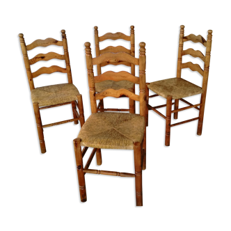 Set de 4 chaises en pin ,de campagne paillées