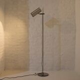 Minimalist floor lamp