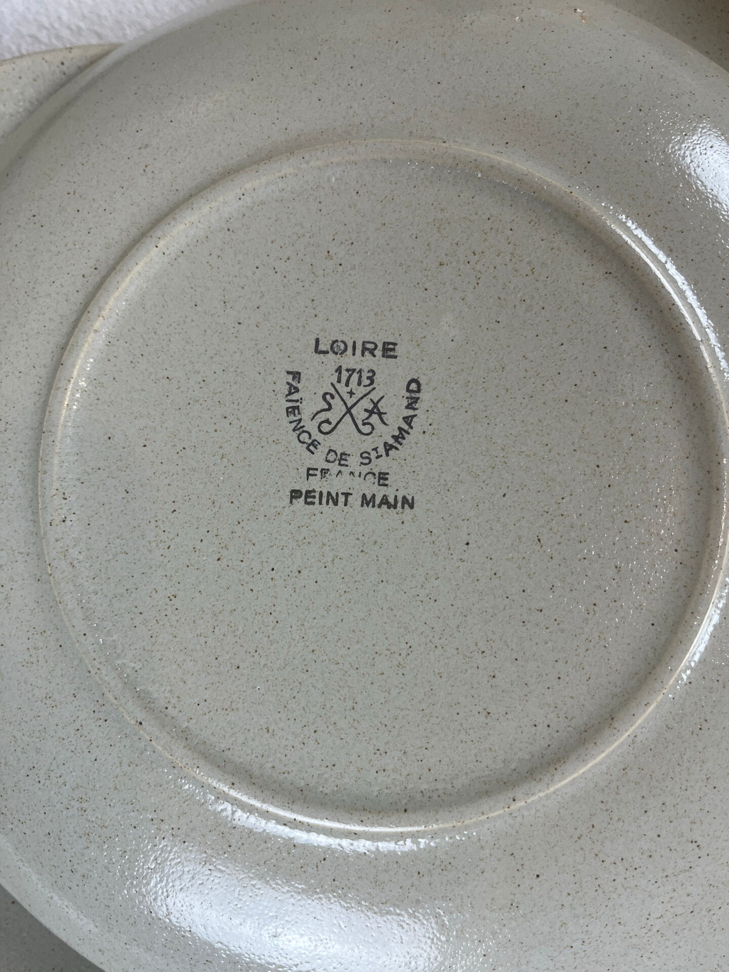 Hand-painted stoneware service