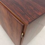 Buffet en palissandre par Gunni Omann, Danemark, années 1960.