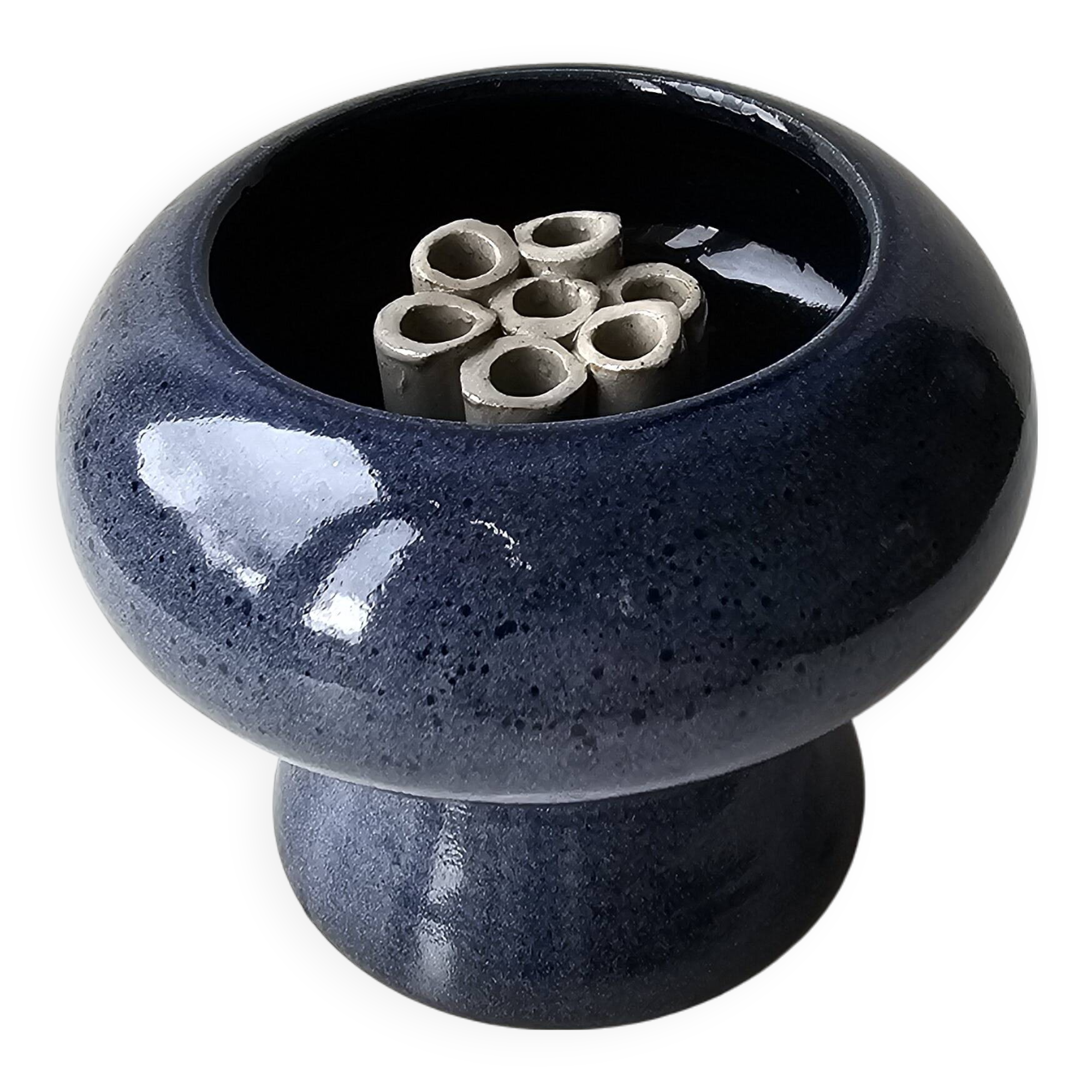 Magnificent blue ceramic flowerpot vase signed (pictogram with identification)