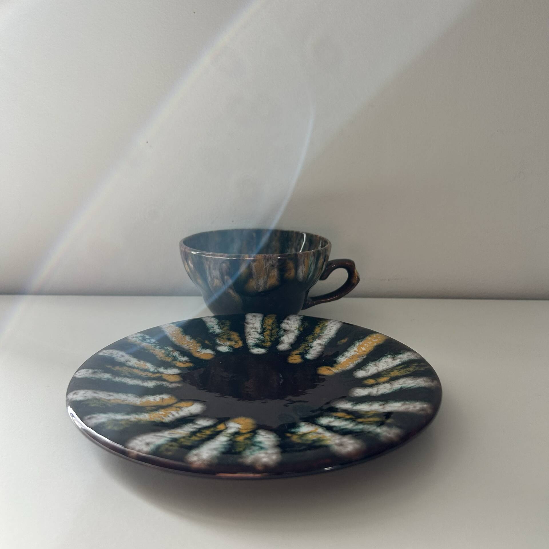 Unique cup and saucer set