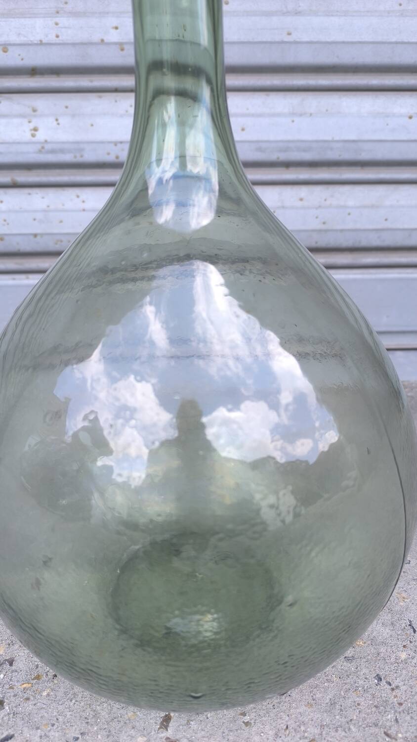 10 liter blown glass demijohn