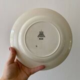 Set of 11 vintage flat plates, Gilles de Gien model