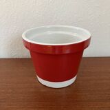 Pantone Universe x Serax red planter
