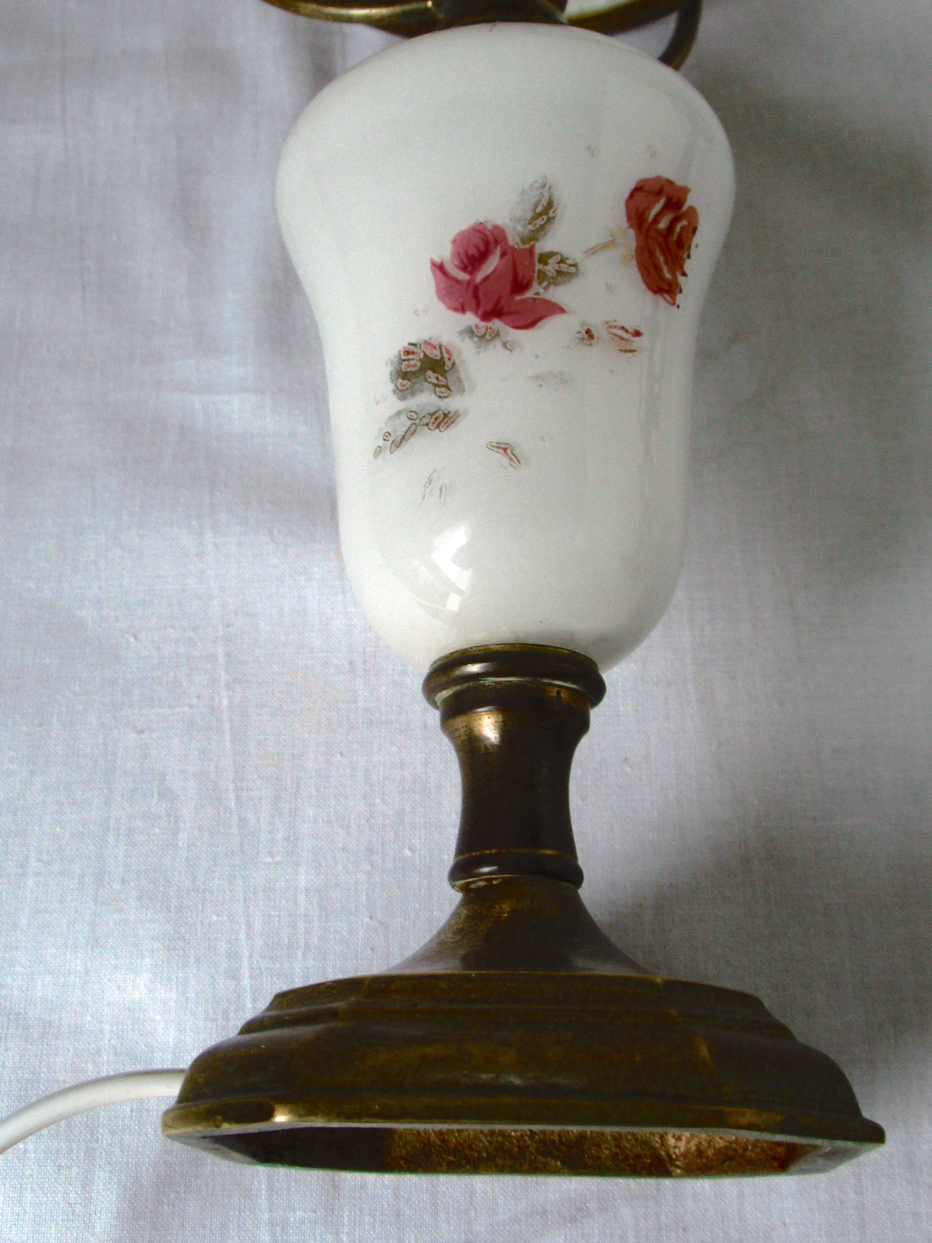 BEDROOM LAMPS