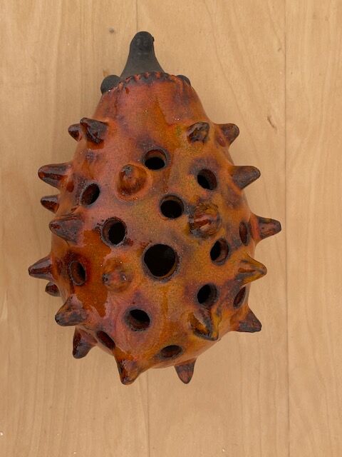 Vase pique flower hedgehog