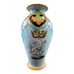 Vase en faïence de Blois