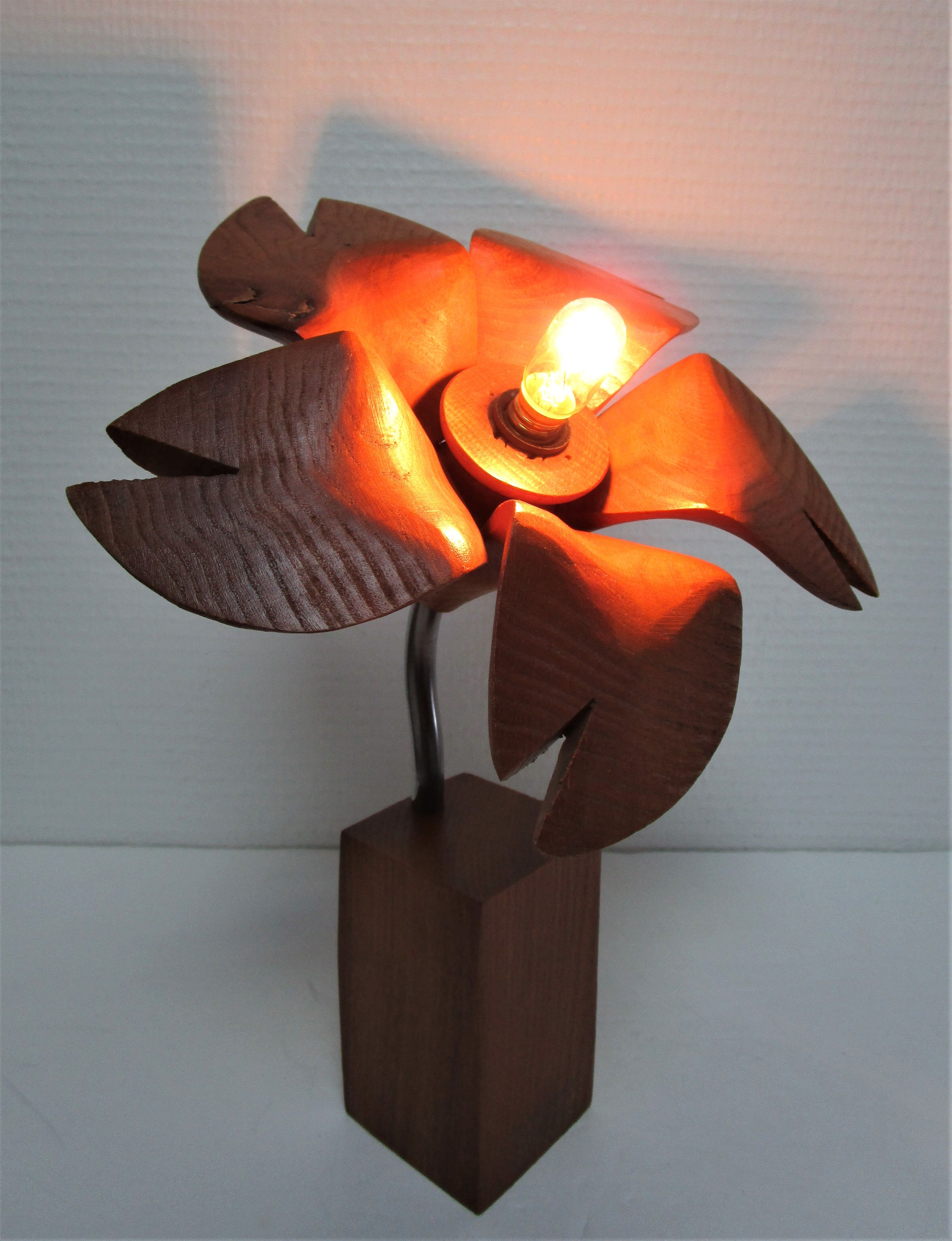 Lamp flower solid wood vintage years