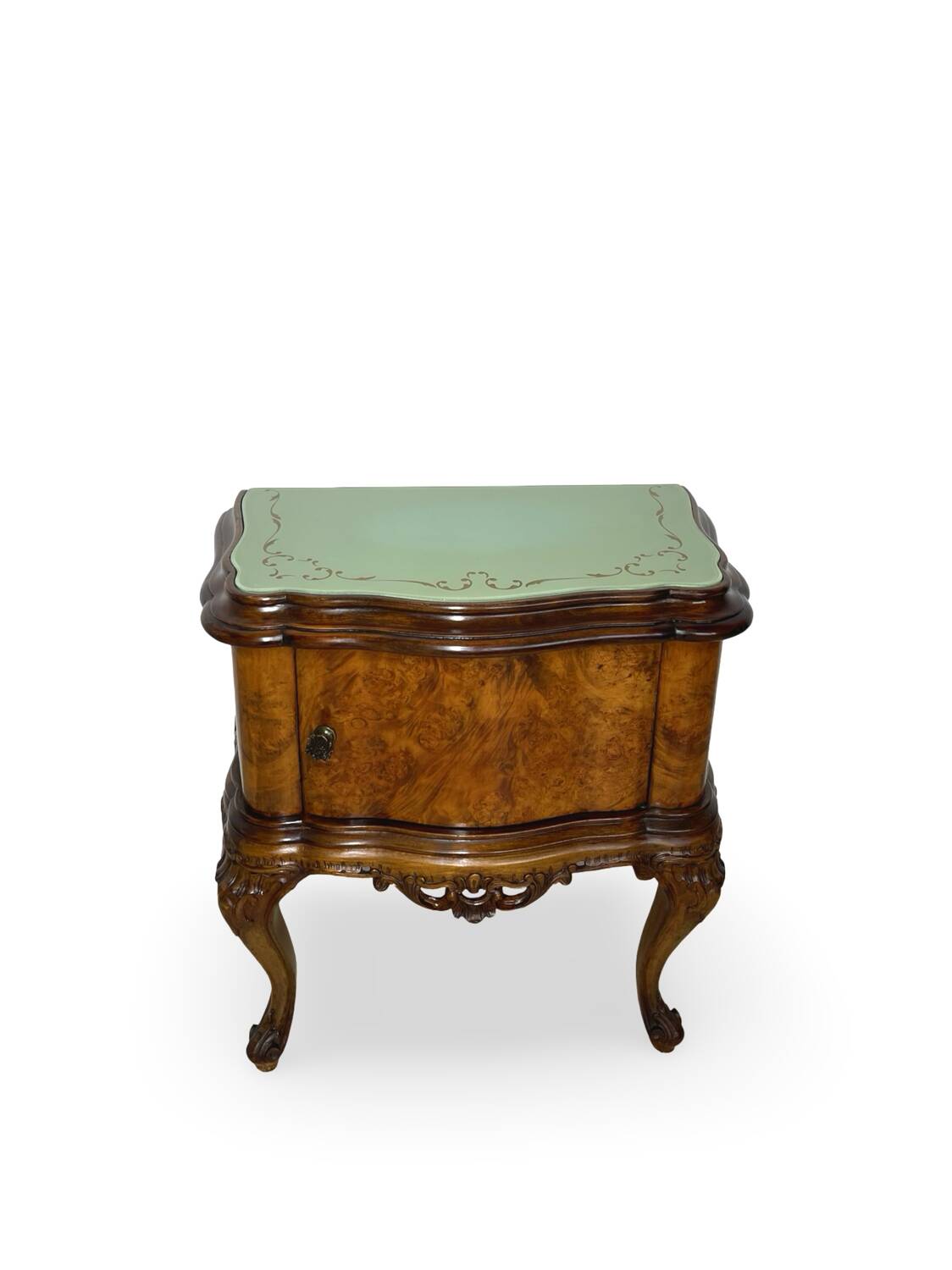 Italian Chippendale bed side tables/nightstands, 1940s/1950s.