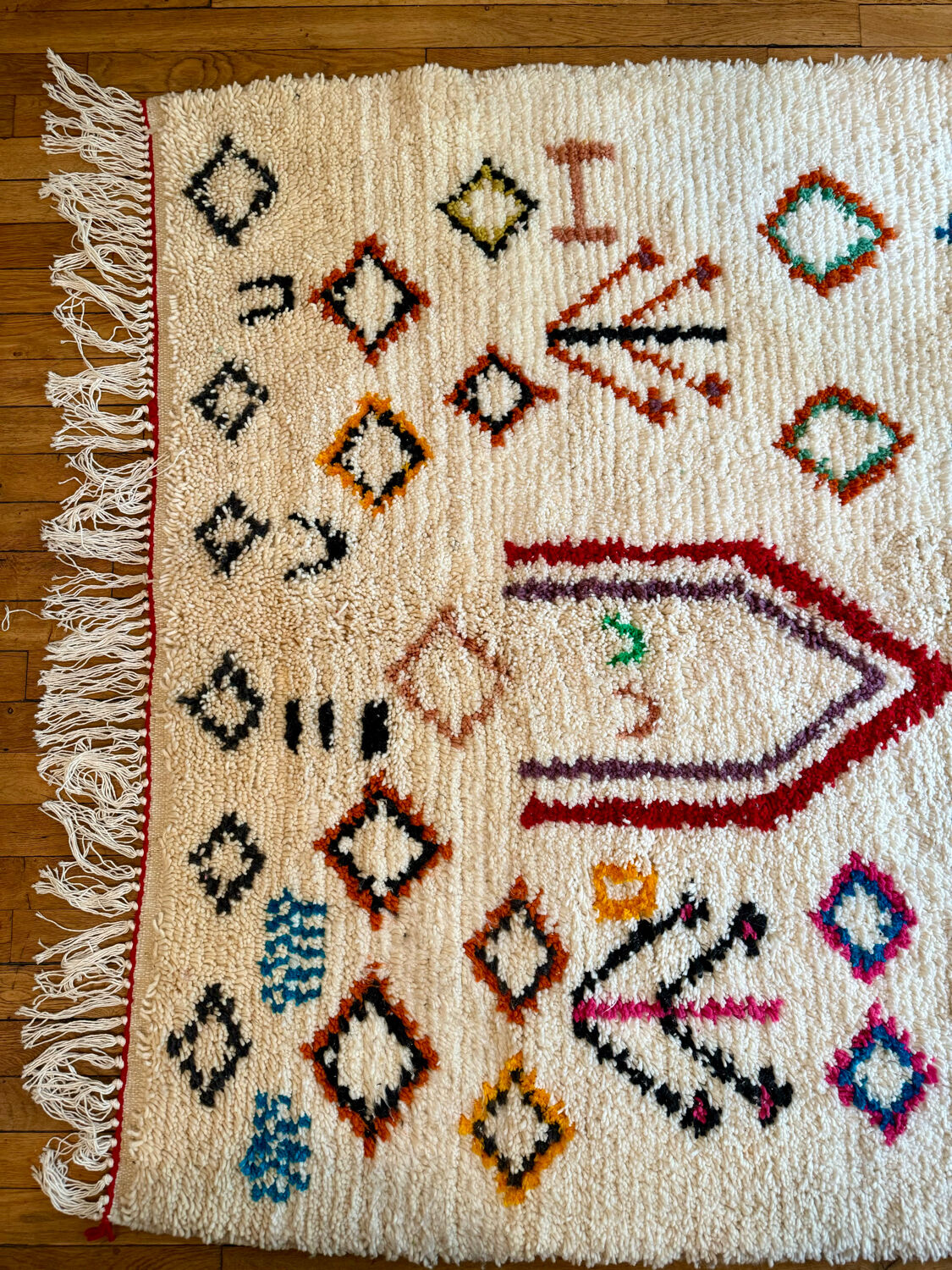 Tapis berbère marocain 100% laine 154 x 252