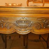 Table regency feet snails