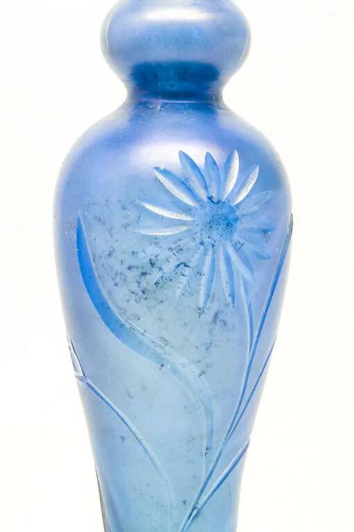 Art Nouveau vase, iridescent glass, Czechoslovakia, 1930s