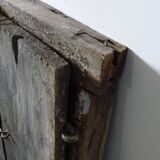 Fenêtre en bois peinte