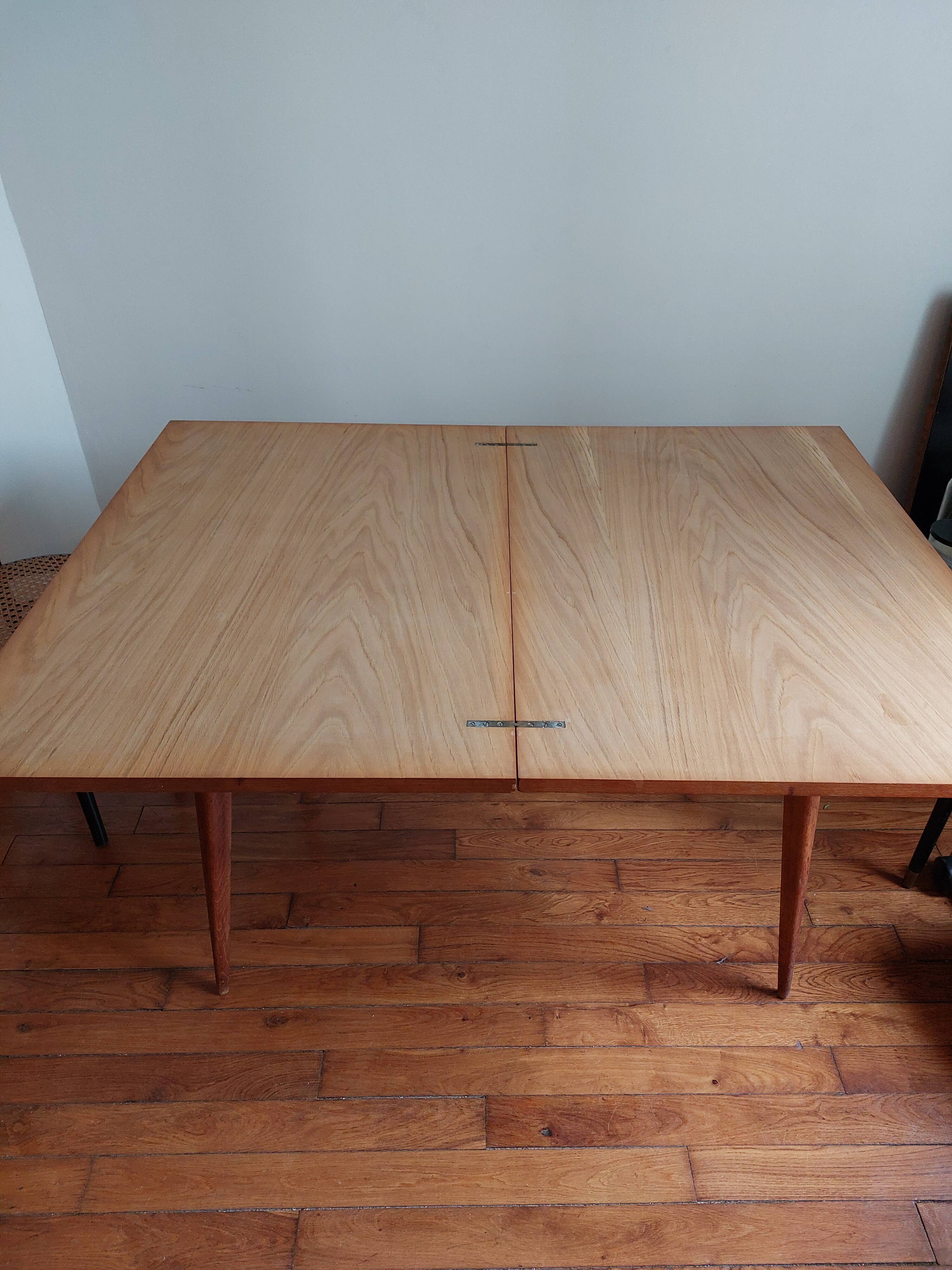 Coffee table feet compass