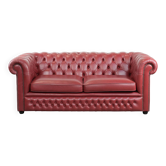 English cowhide Chesterfield 2.5-seater sofa in a stunning red colour
