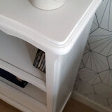 Bibus lacquered white.