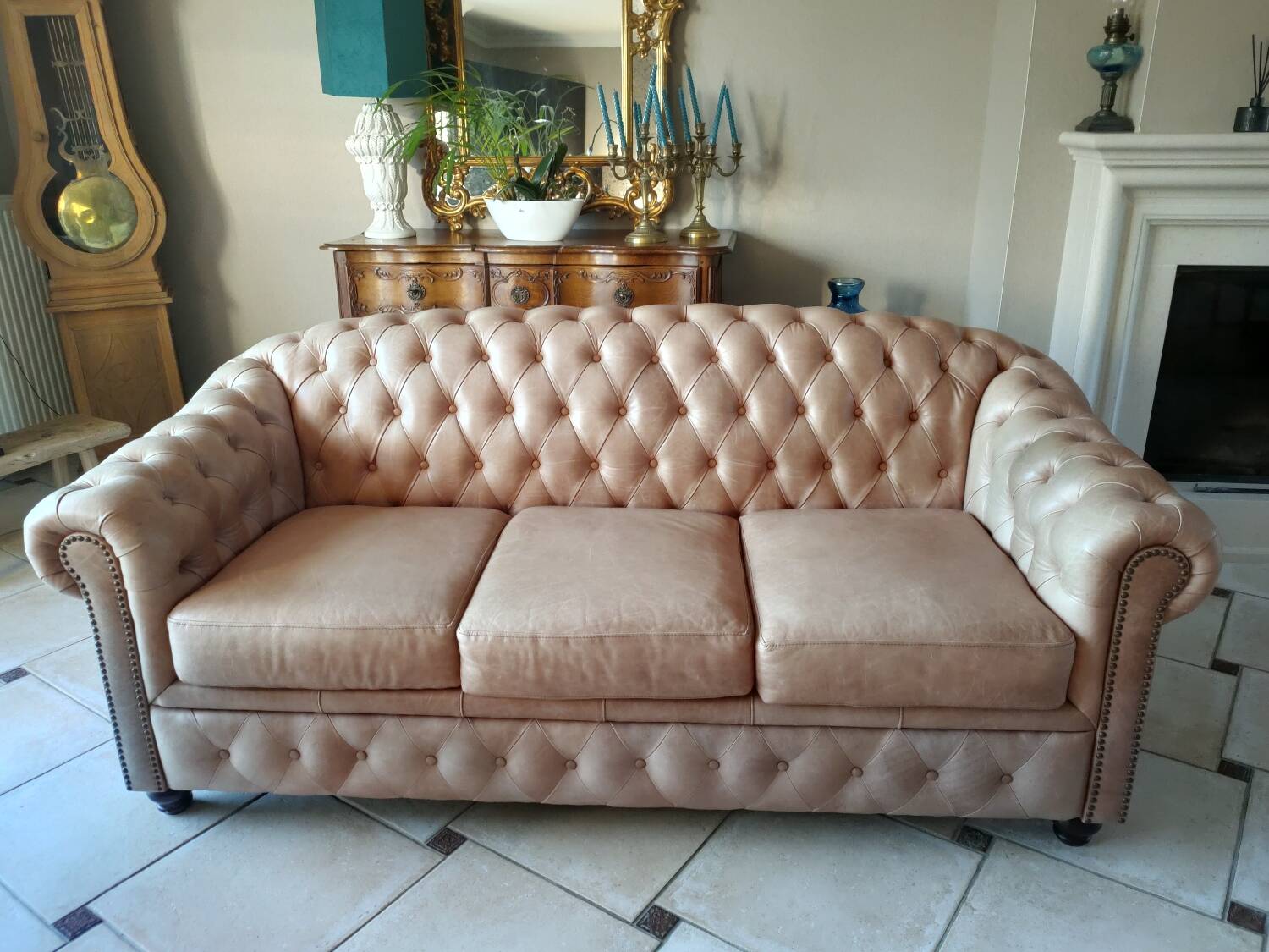 Salon trois pièces chesterfield