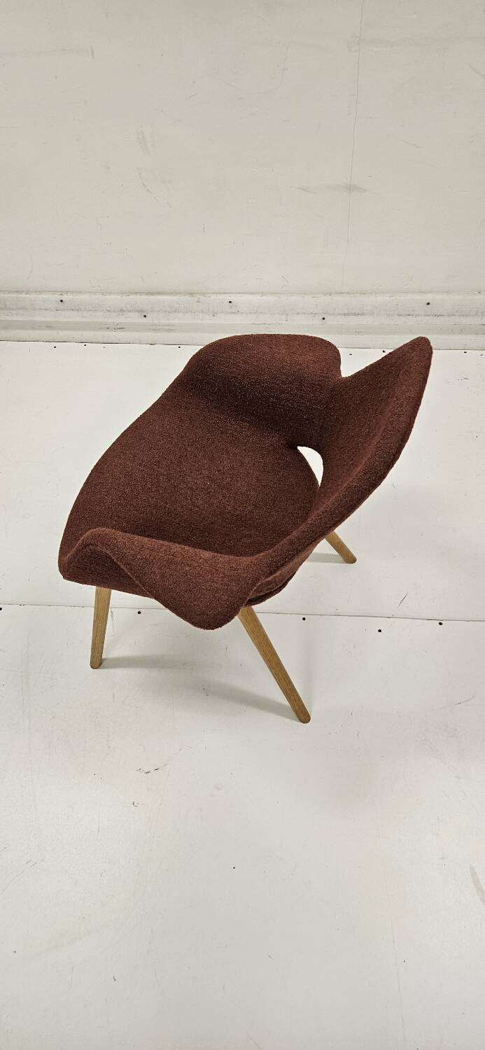 Chaise Boucle Charles Eames Organic de Vitra