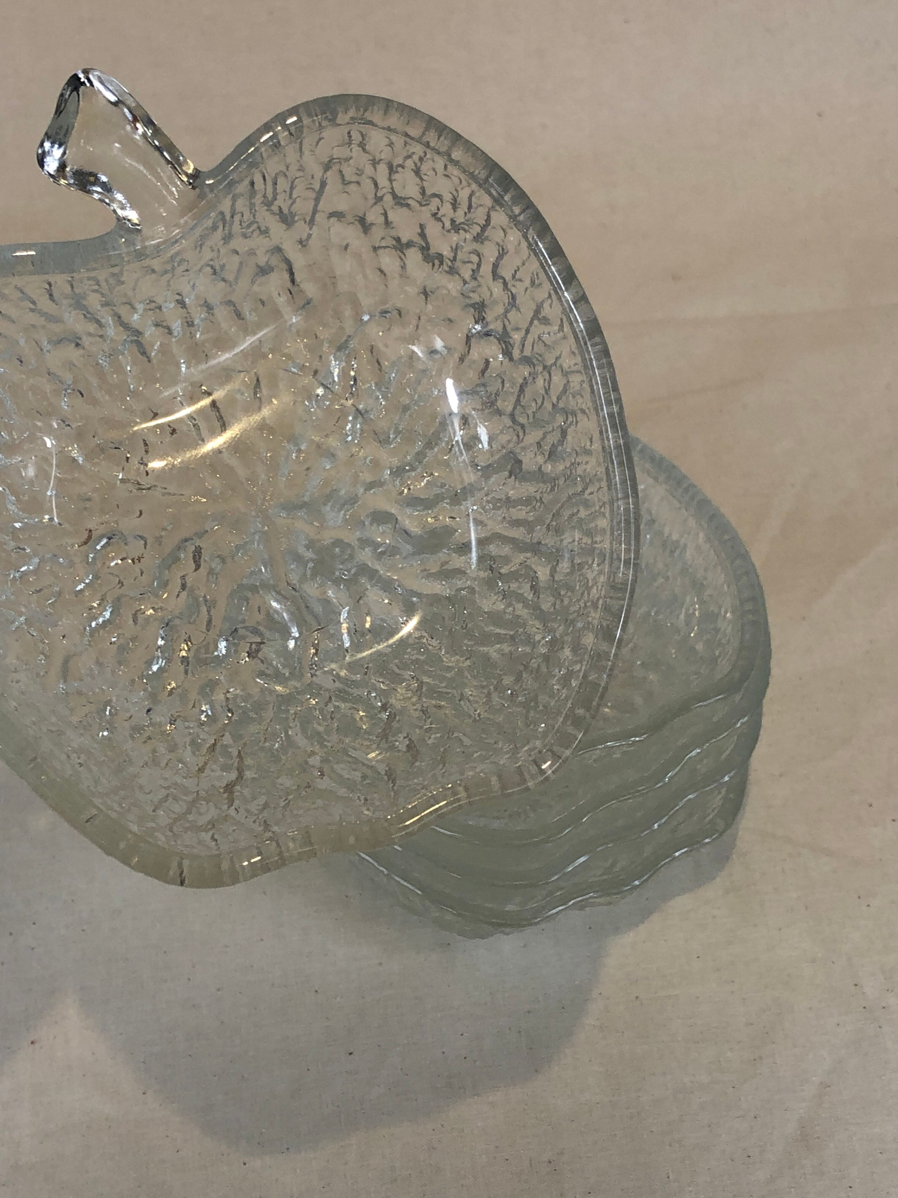 Salad bowl and cups set in molded glass, apple shape
