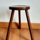 Tabouret tripode wabi sabi vers 1940