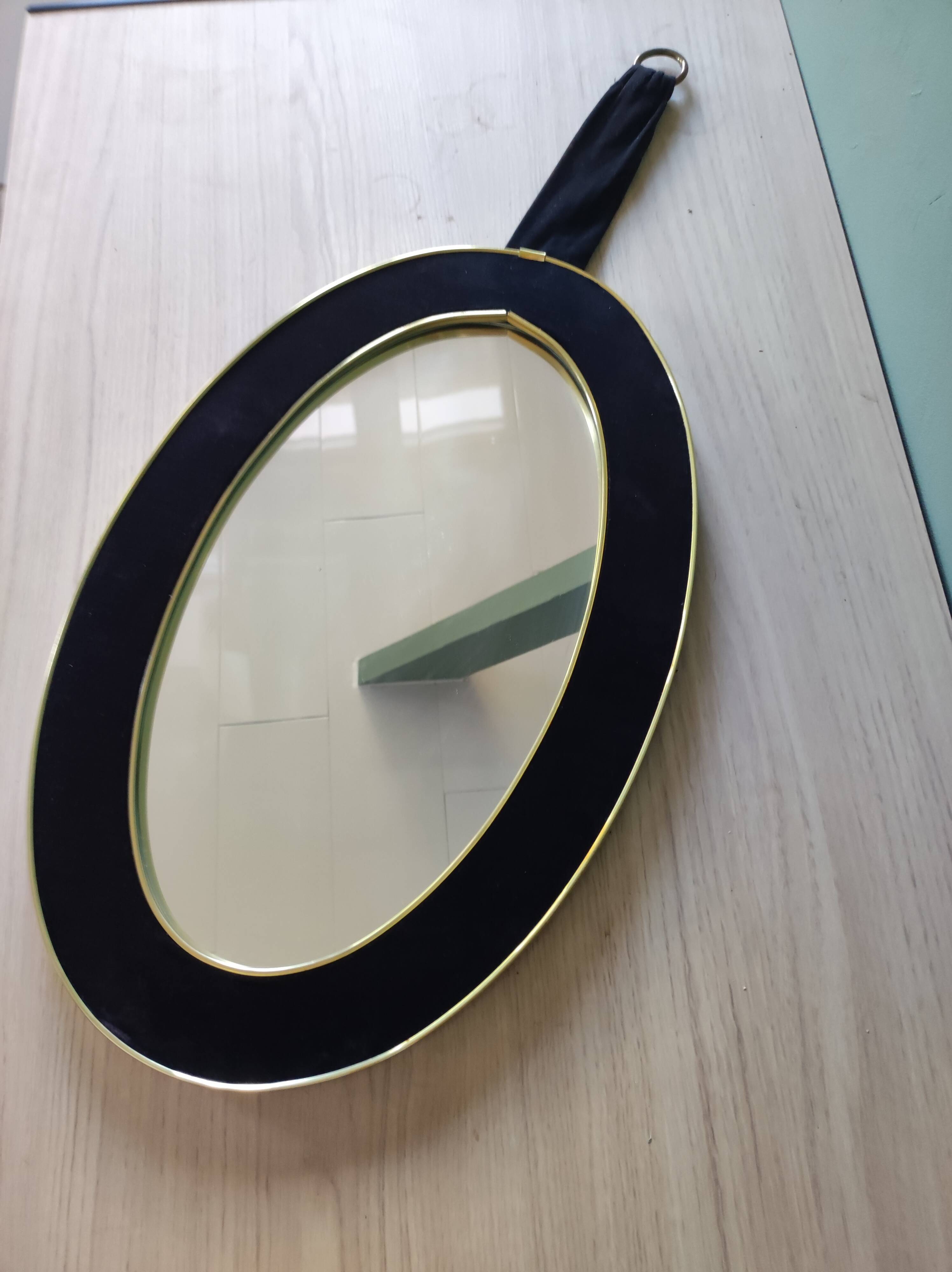 Oval mirror gilded frame margin felt black vintage