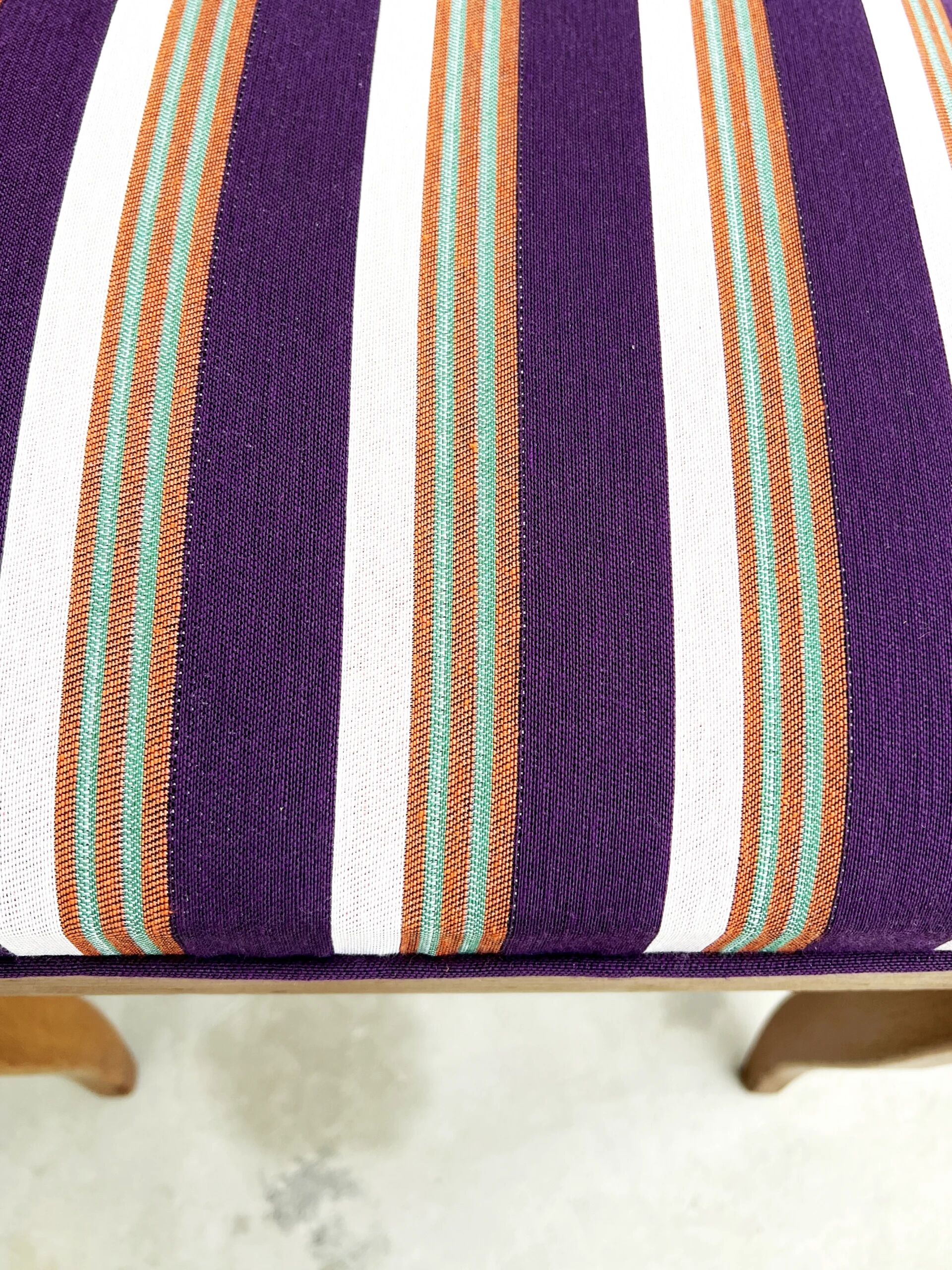 6 striped fabric chairs from the 1950s