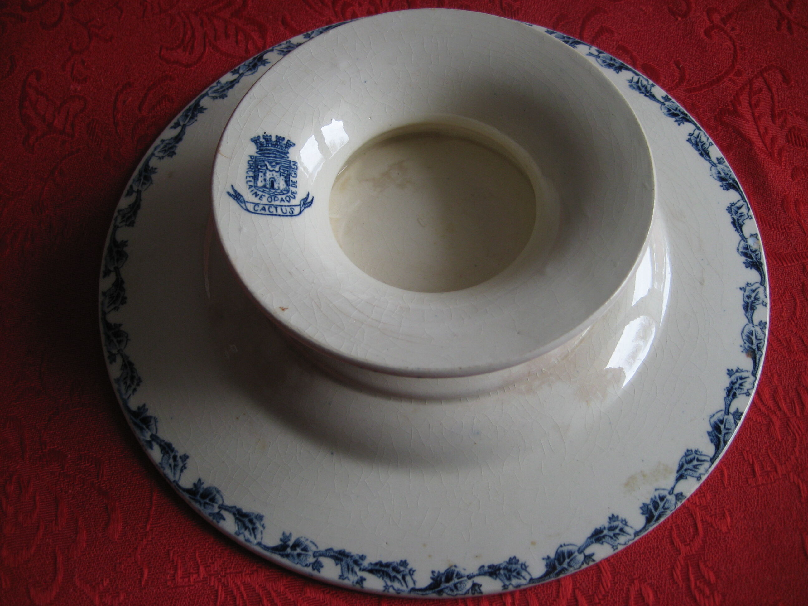 Old gien dish