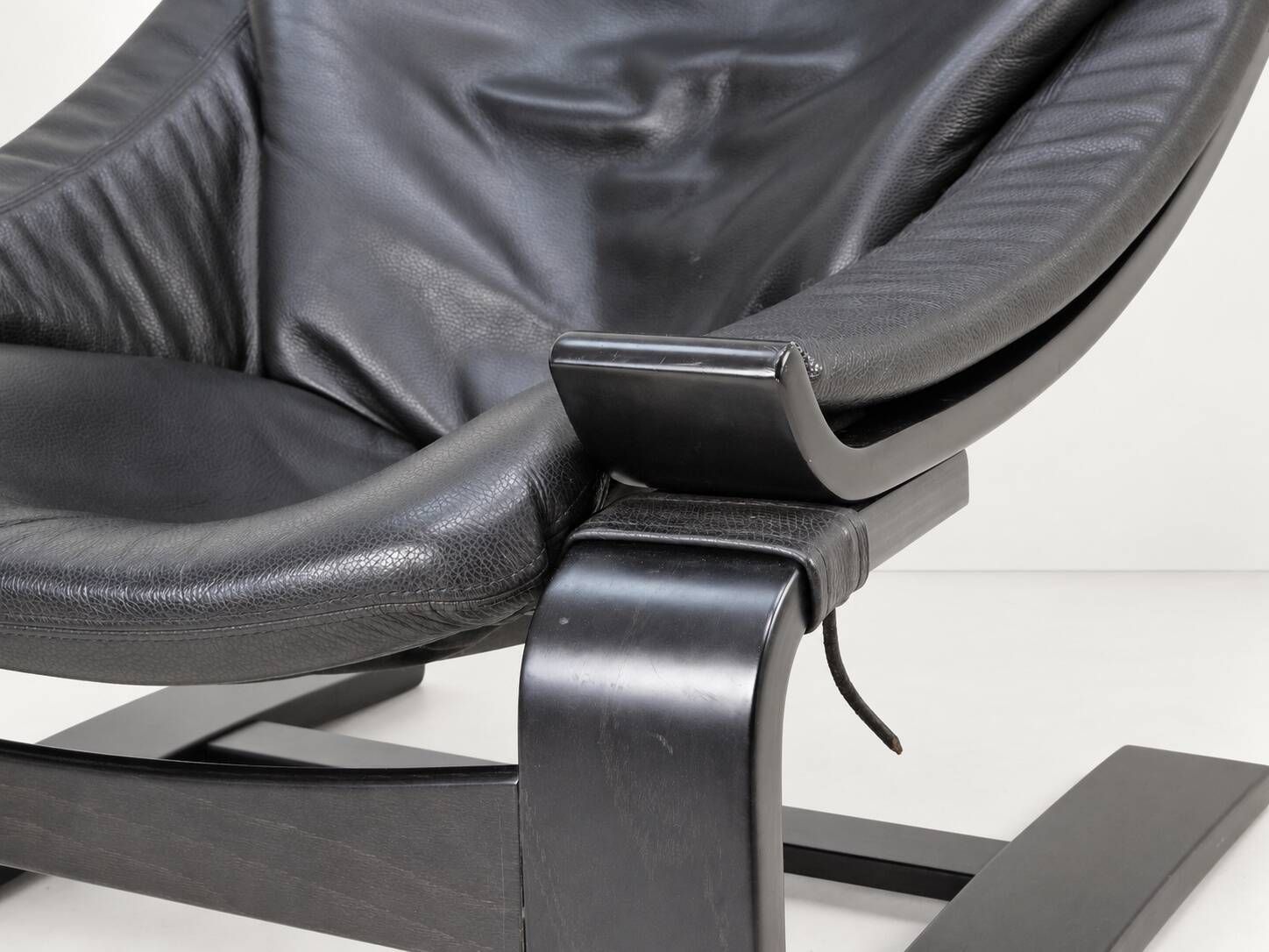 Kroken Armchair in Black Leather by Ake Fribytter for Roche Bobois