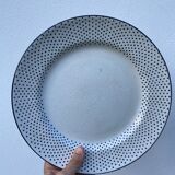 Gien service for 6 people with black polka dots: soup plates and flat plates