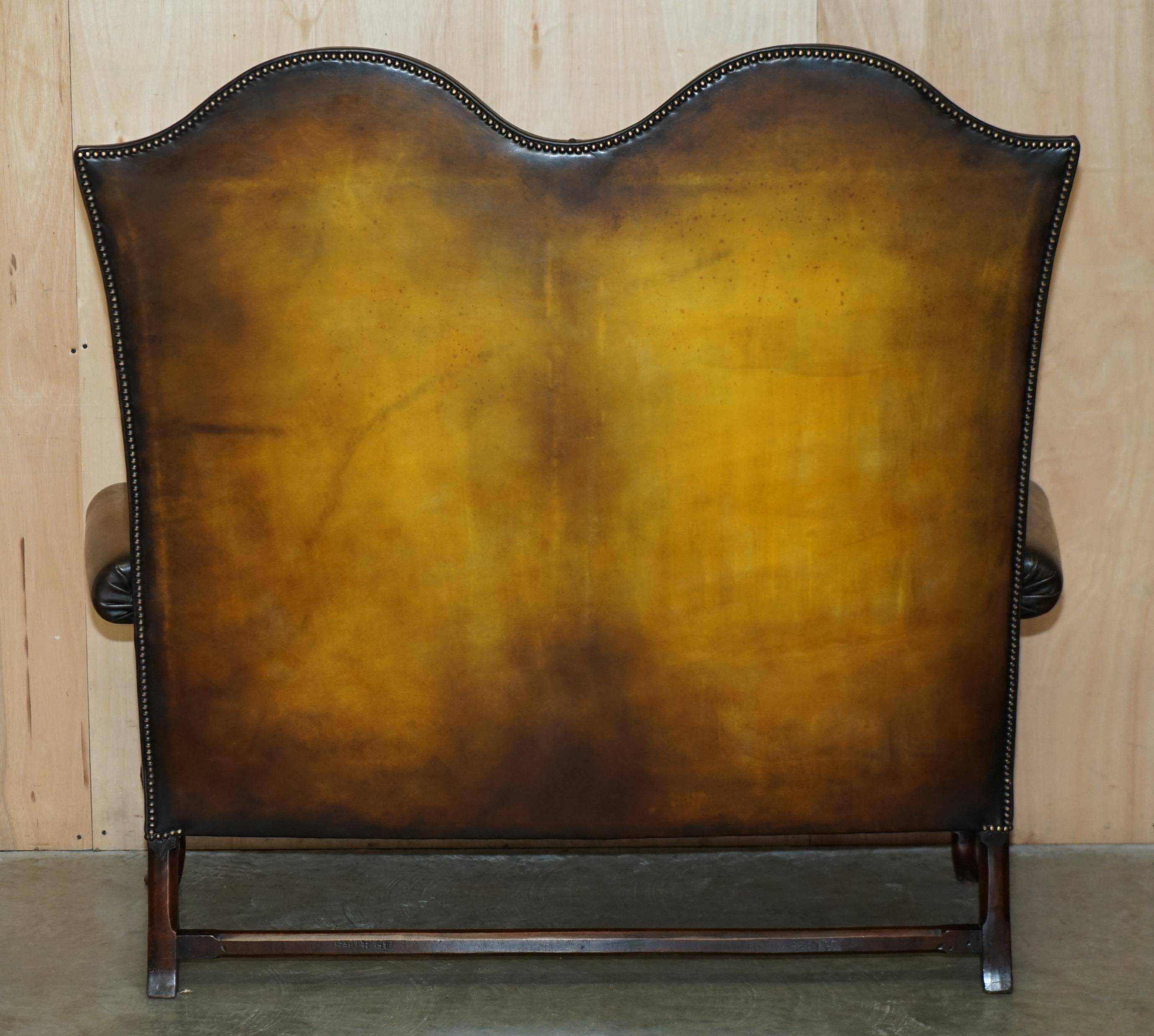 Victorian restored George II style high-back leather canapé