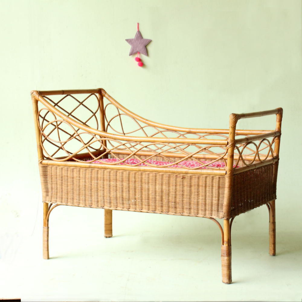 Baby rattan bed