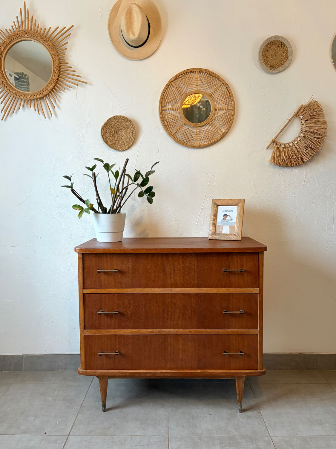 Vintage chest of drawers from the 1950s.