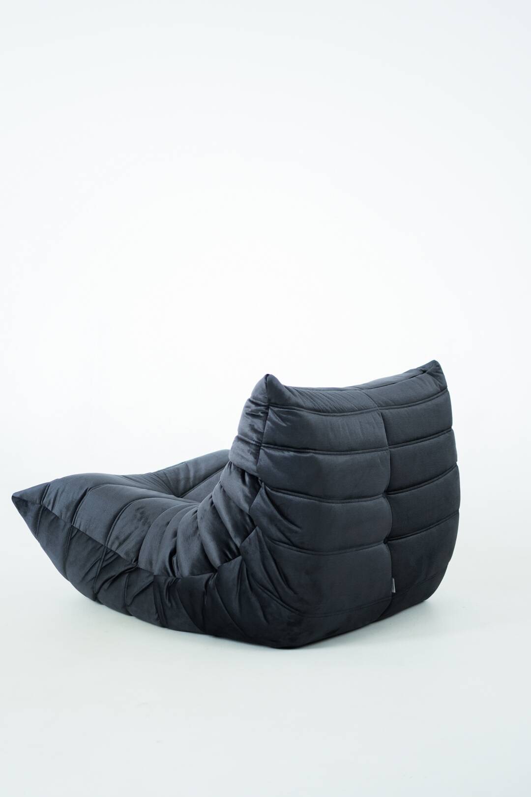 Togo set of chair and pouf in black shiny velvet