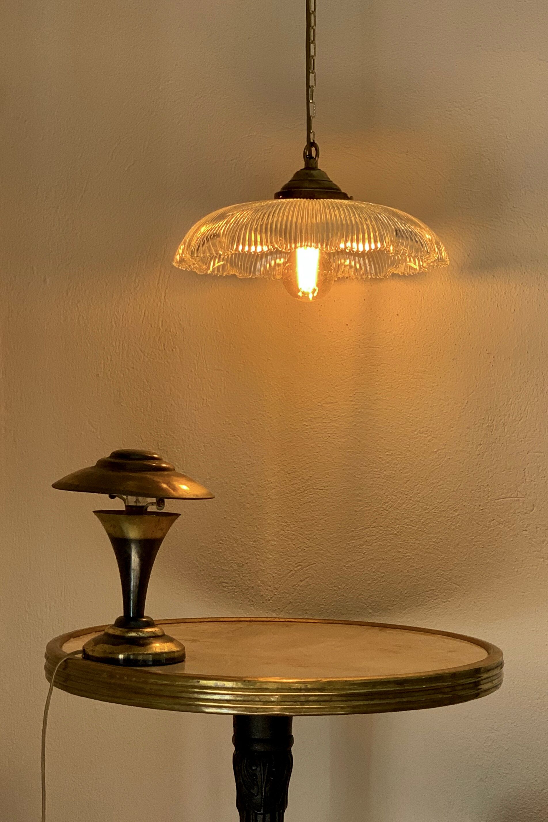 Holophane hanging lamp