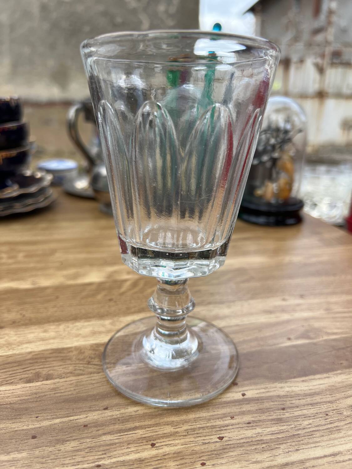 Verre à pied en cristal Baccarat non signé