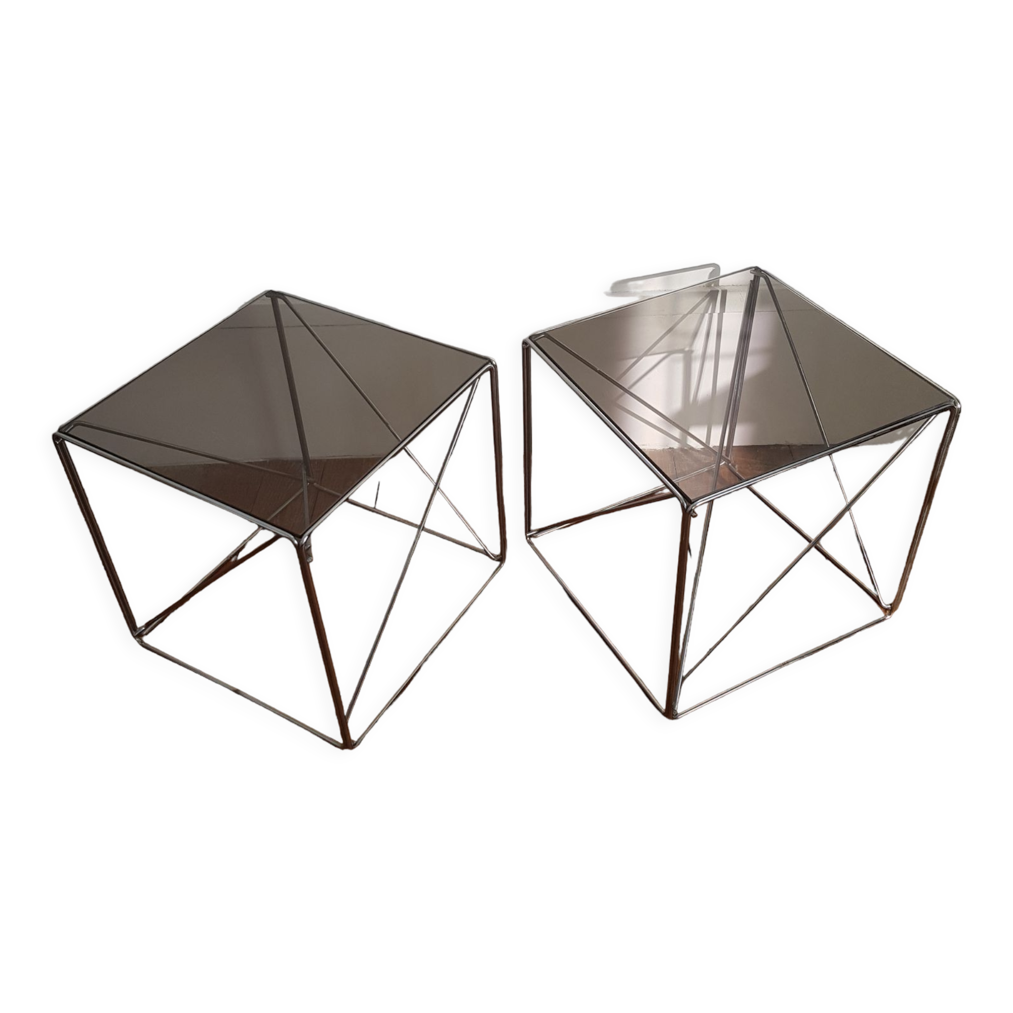 Model iscocèle coffee tables by Max Sauze
