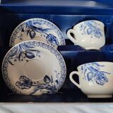 Manufacture Gien box of 2 cups and 2 saucers