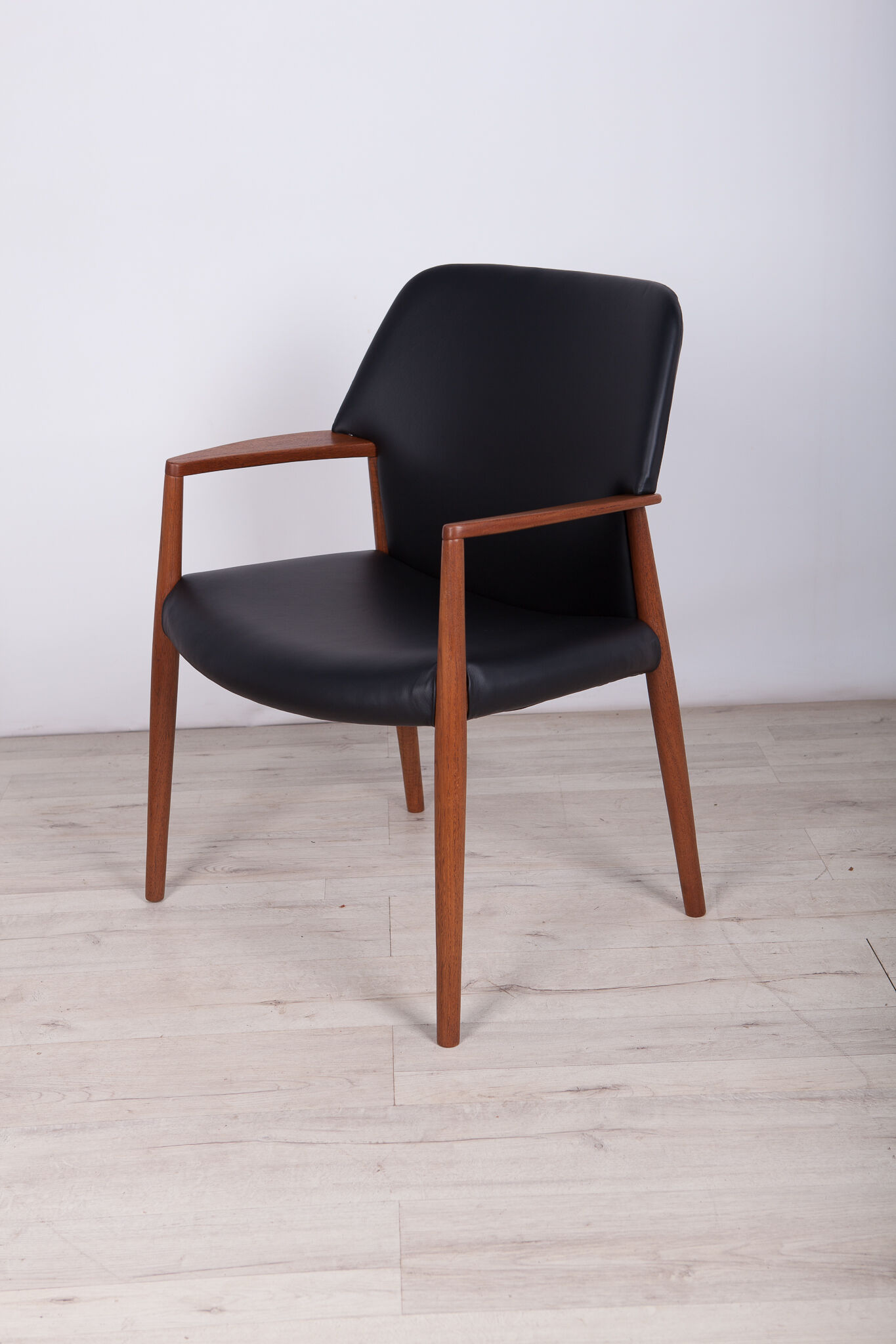 Mid-Century Armchair by A. B. Madsen & E. Larsen for Fritz Hansen, 1950s