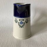 Saint-Uze pitcher in blue and white steel clay with floral decoration