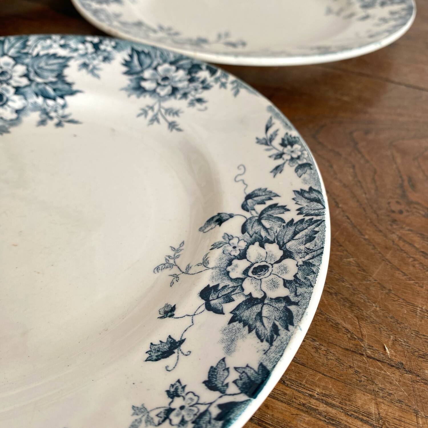 Flat plates made of St Amand Marie-Louise ironstone.