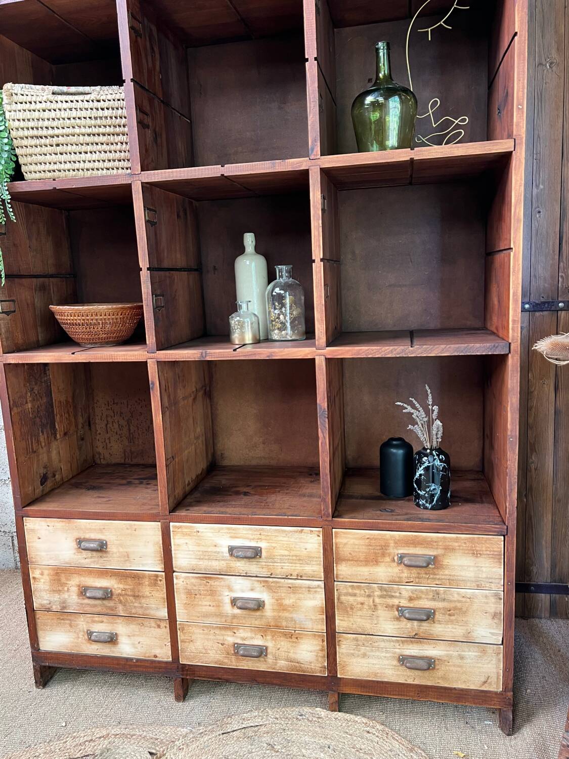 Meuble de métier, meuble de rangement