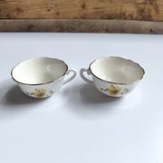 Set of 8 vintage cups with saucers Gien daisies.