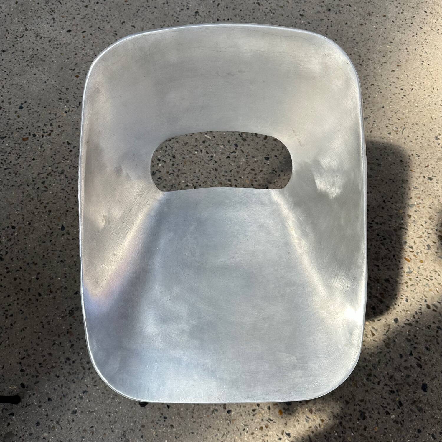 Suite de 4 chaises Tulipe par Pierre Guariche